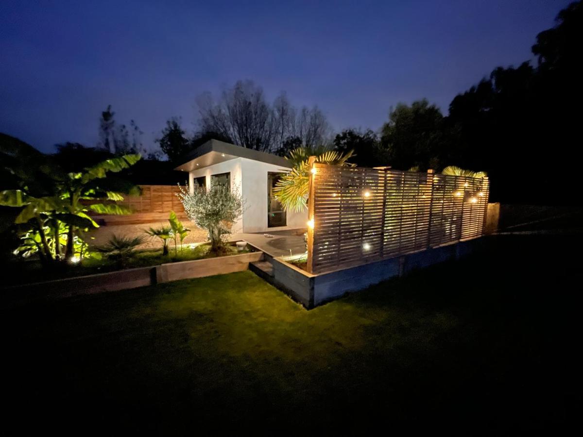Staines-upon-Thames River Guest House With Jacuzzi Fire And Boat Hire מראה חיצוני תמונה